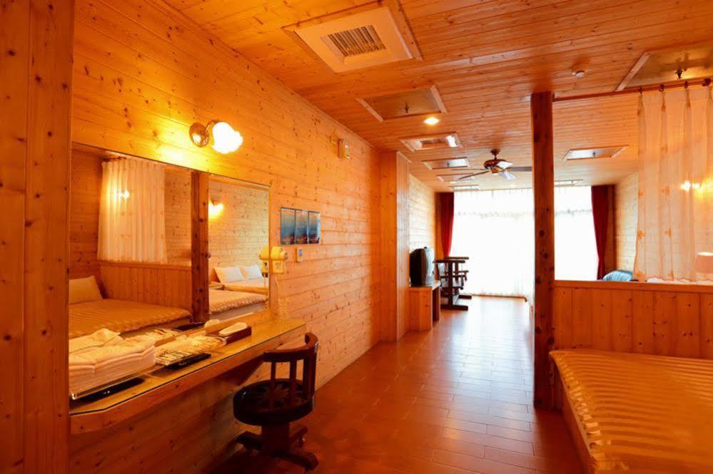 Kingtaiwan Hotel Lộc Cốc Ngoại thất bức ảnh